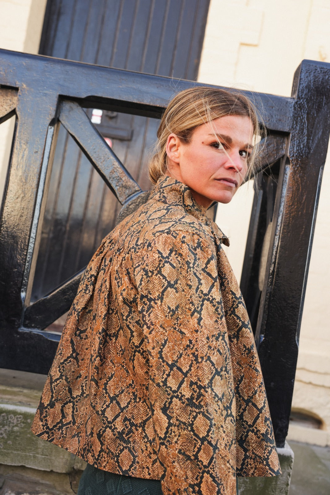 ANNE python print overshirt