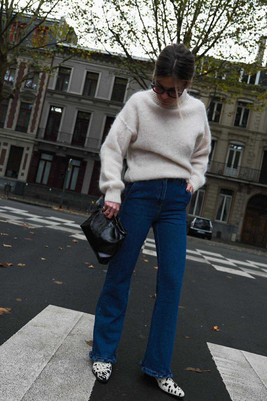 ERIC off-white sweater