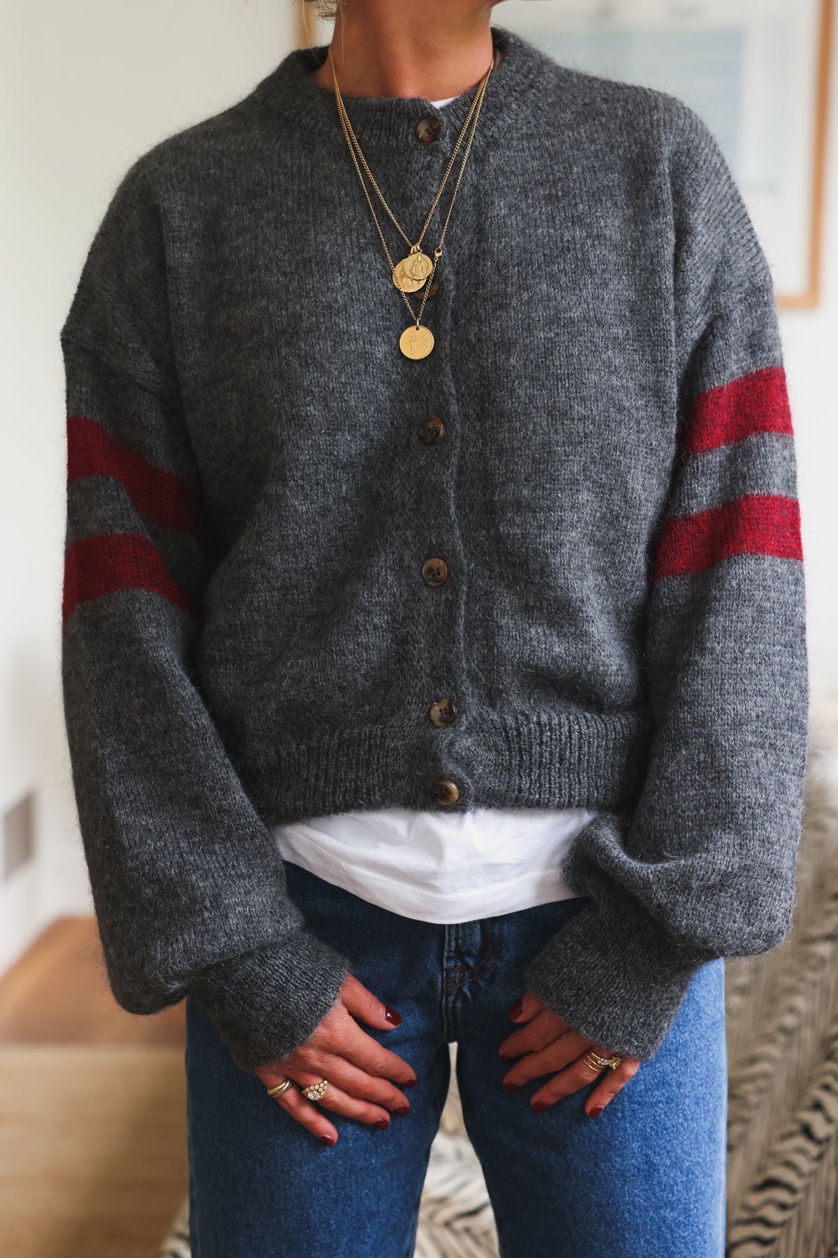 LEAH grey/burgundy cardigan