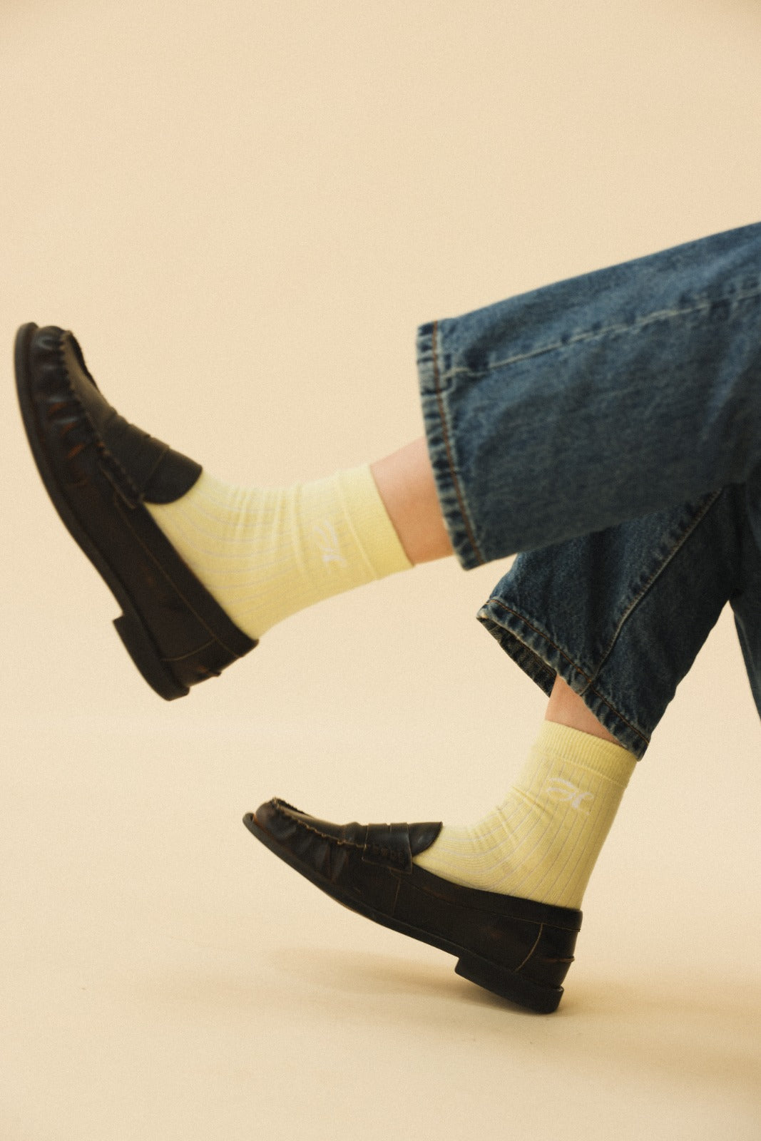 FILIPPA yellow socks