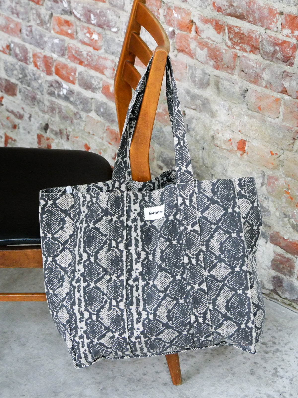HORTENSE python-print tote bag
